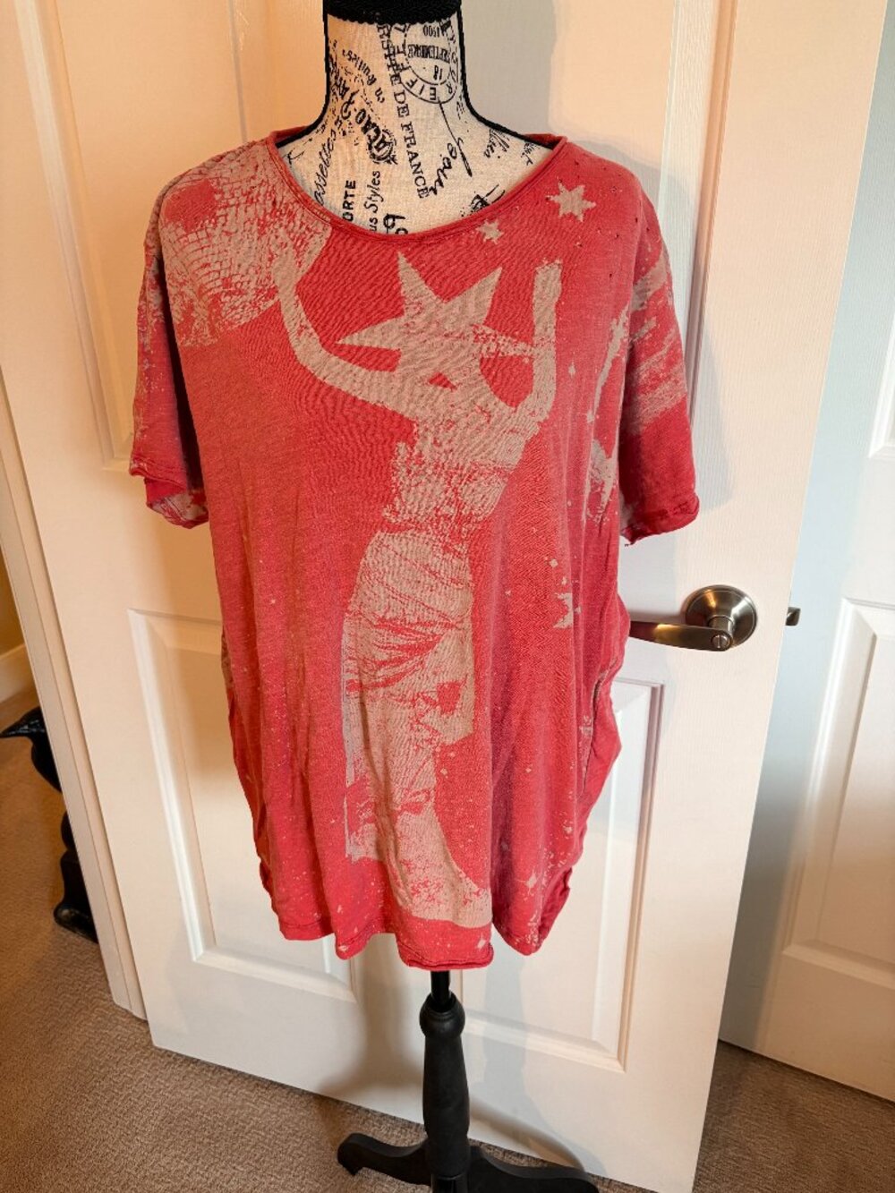 Magnolia Pearl Top #1103 BASTL Space Disco Tee NWT